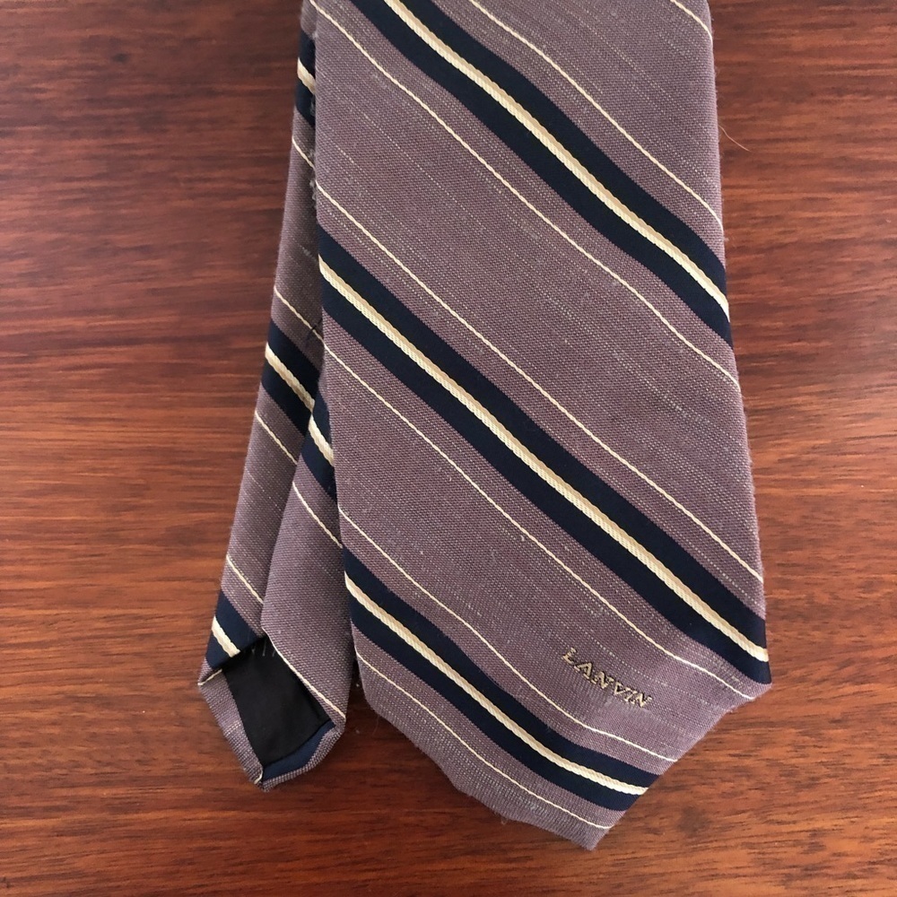 𝅺3/$30 Vintage Lanvin Tie